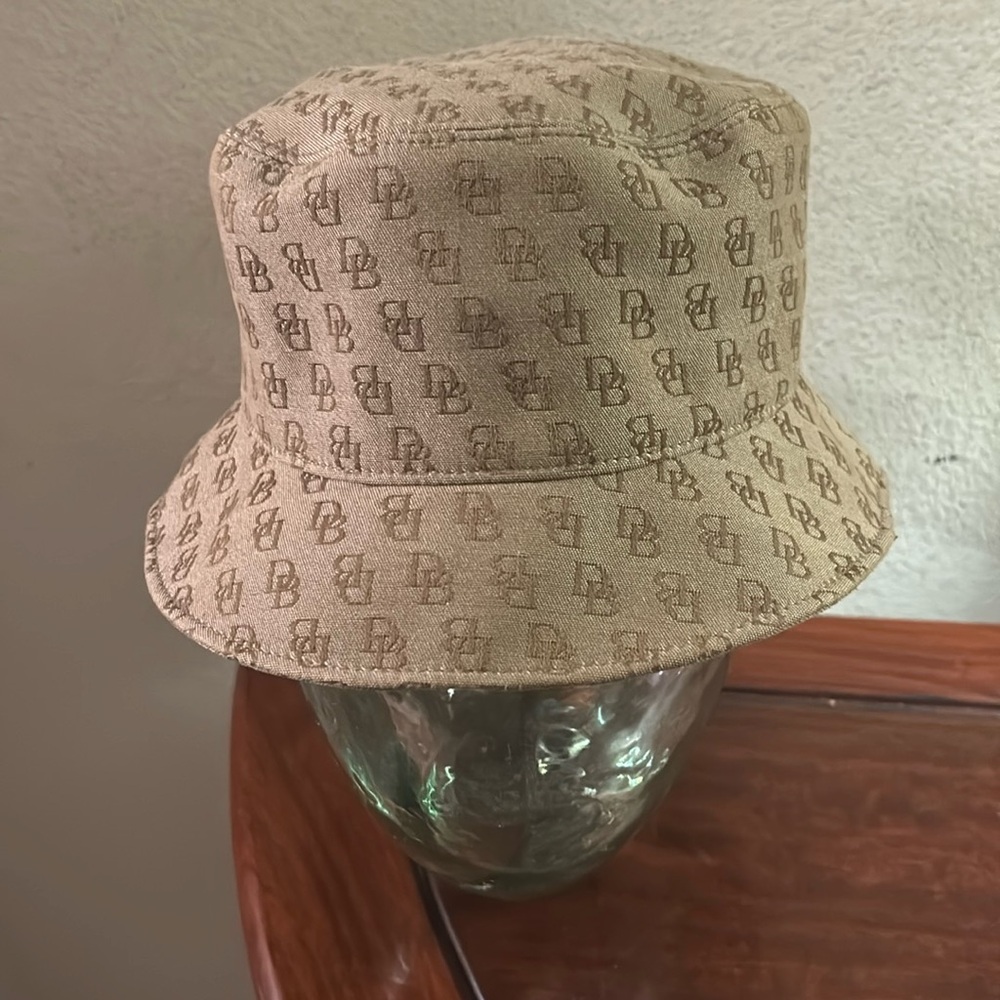 Dooney and Bourke Signature Bucket Hat